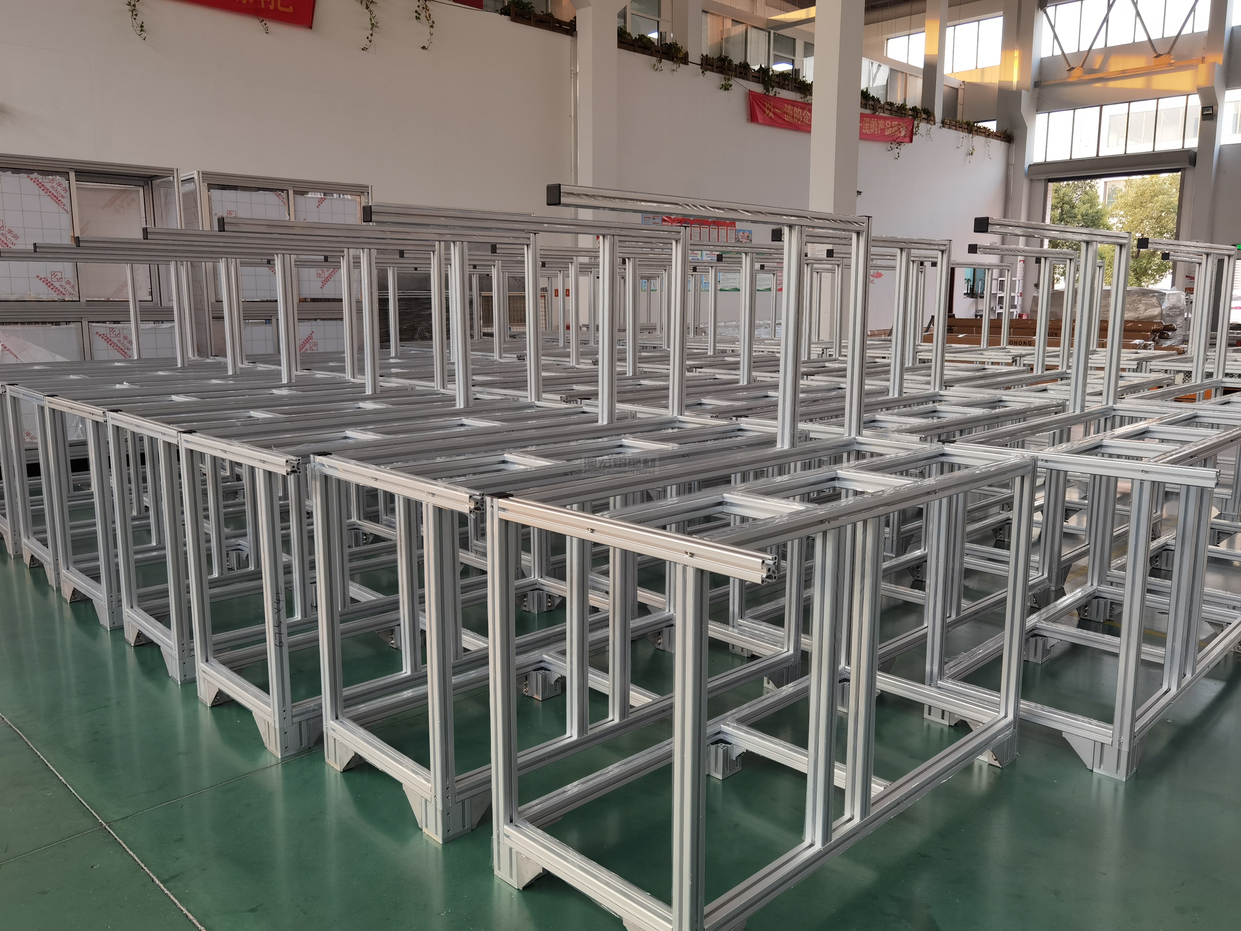 鋁型材框架的“快速組裝”是如何實現(xiàn)的？